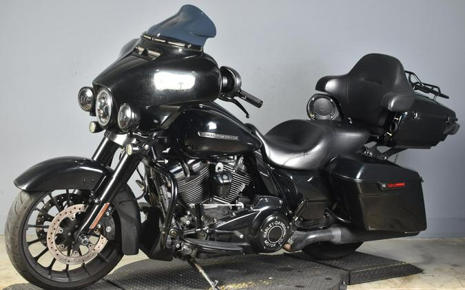 2019 Harley-Davidson Street Glide Special Vivid Black