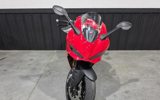 2026 Ducati Panigale V2