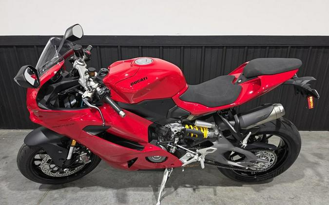 2026 Ducati Panigale V2