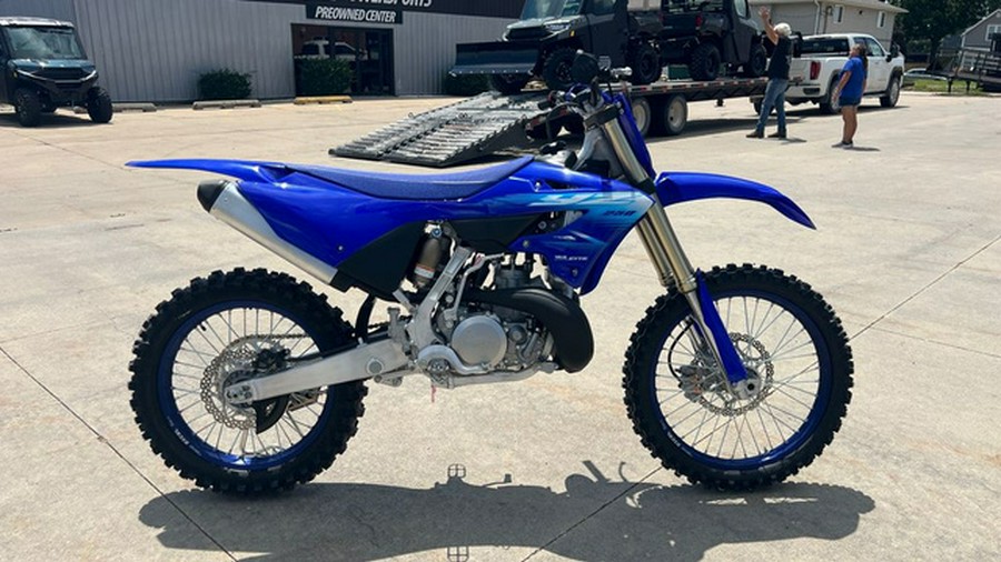 2027 Yamaha YZ 250