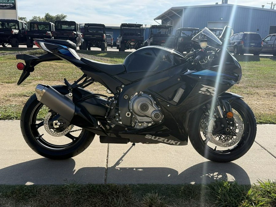2027 Suzuki GSX-R 600