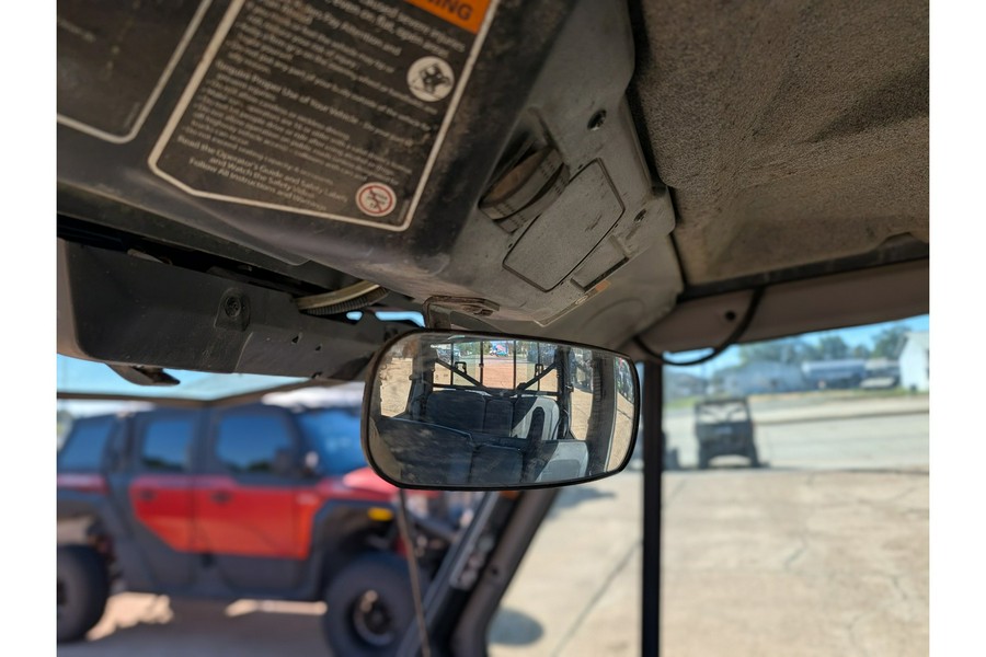 2018 DEFENDER MAX XT CAB HD10 - Can-Am