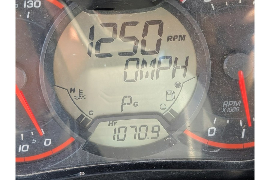 2018 DEFENDER MAX XT CAB HD10 - Can-Am