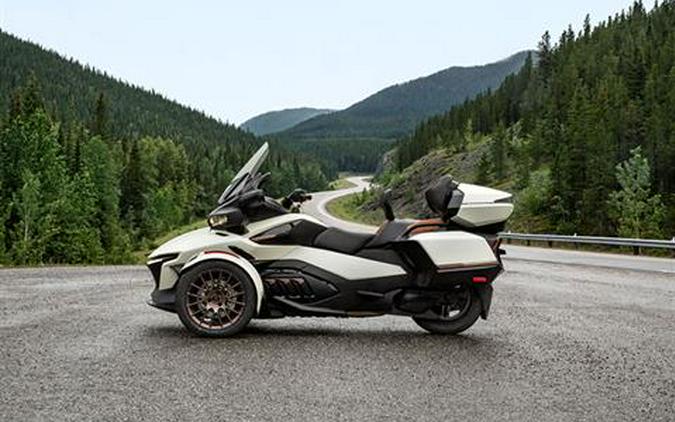 2024 Can-Am Spyder RT Sea-to-Sky