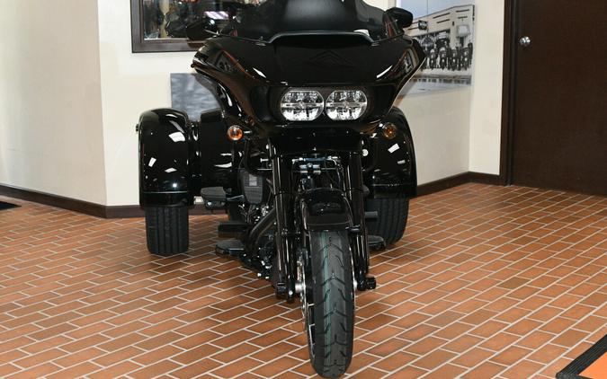 FLTRT 2024 Road Glide 3