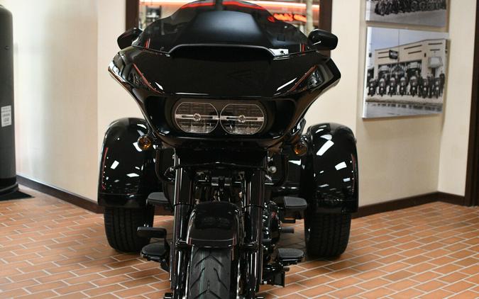 FLTRT 2024 Road Glide 3