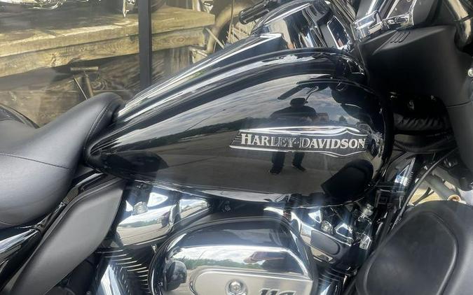 2021 Harley-Davidson® FLHTCUTG - Tri Glide® Ultra