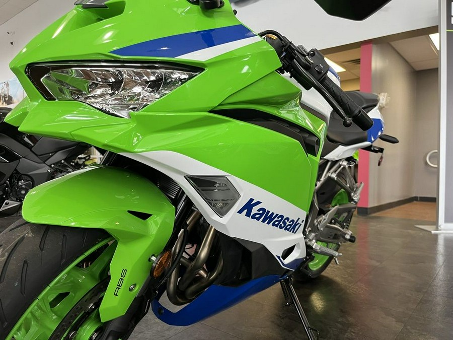 2024 Kawasaki Ninja® ZX™-4RR 40th Anniversary Edition ABS