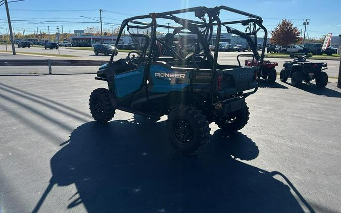 2025 Honda® Pioneer 1000-5 Deluxe