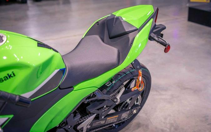 2026 Kawasaki Ninja® 500 SE ABS