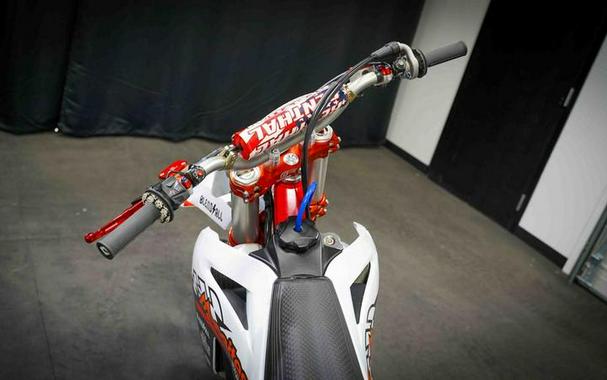 2022 GAS GAS F0301V6