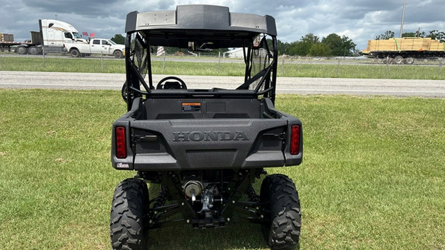 2026 Honda Pioneer 700 Forest
