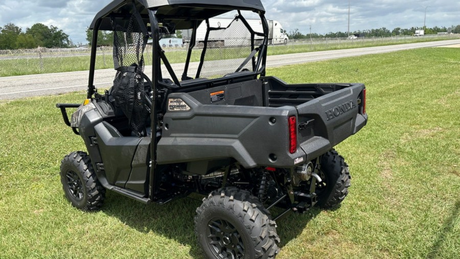 2026 Honda Pioneer 700 Forest