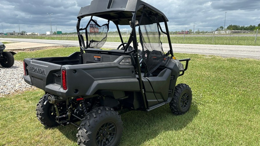 2026 Honda Pioneer 700 Forest