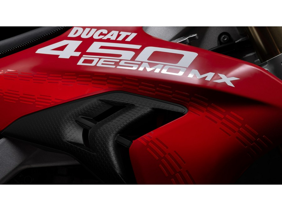 2026 Ducati Desmo450 MX