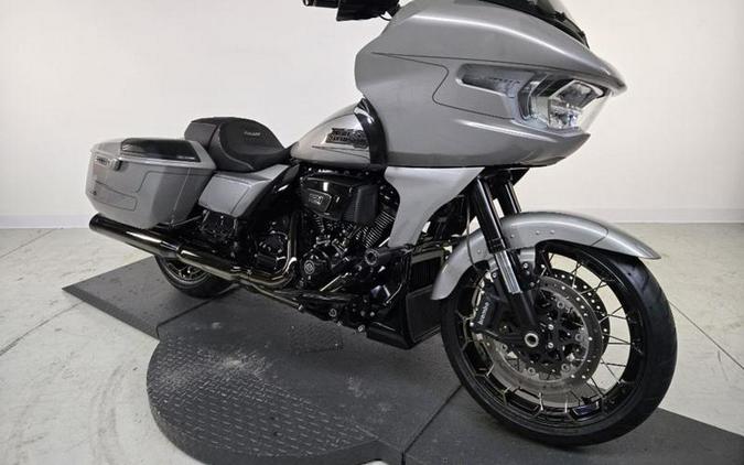 2023 Harley-Davidson® FLTRXSE - CVO™ Road Glide®