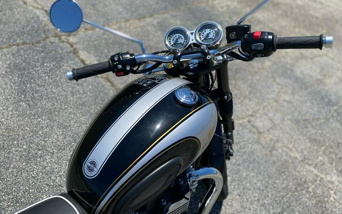 2025 Triumph Bonneville T120