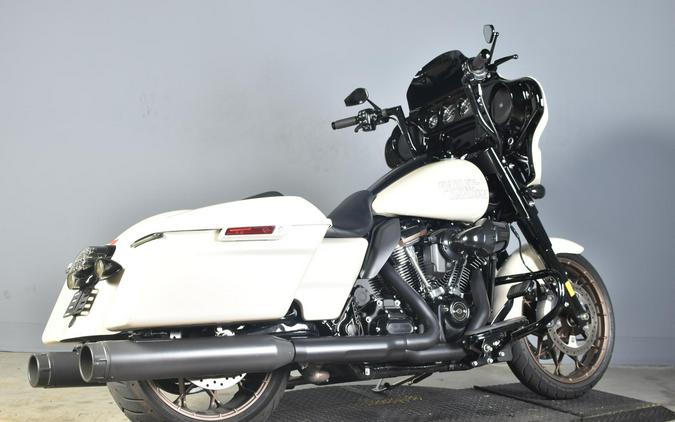 2023 Harley-Davidson Street Glide Special White Sand Pearl