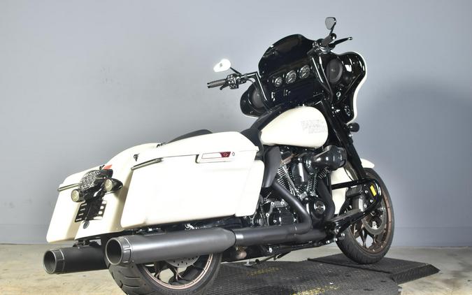 2023 Harley-Davidson Street Glide Special White Sand Pearl