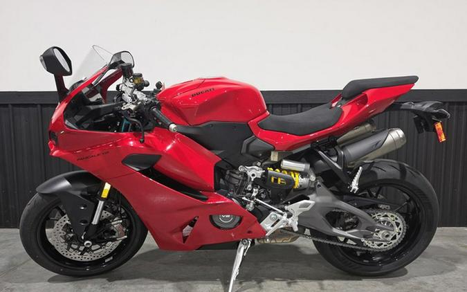 2026 Ducati Panigale V2