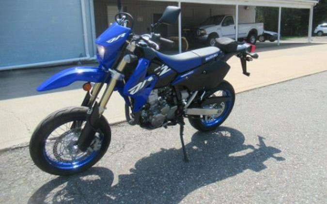2024 Suzuki DR-Z400SM