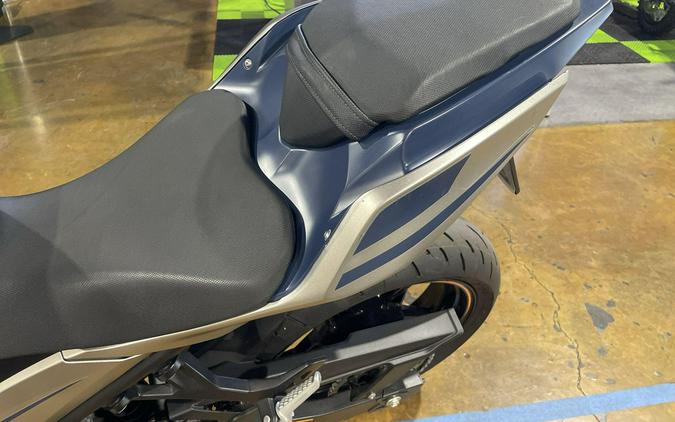 2023 Kawasaki NINJA 400