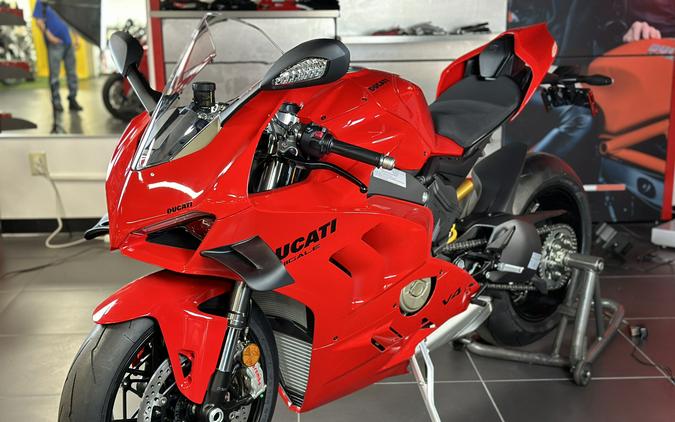 2024 Ducati PANIGALE V4