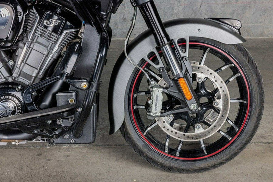 2023 Indian Challenger Dark Horse Titanium Smoke