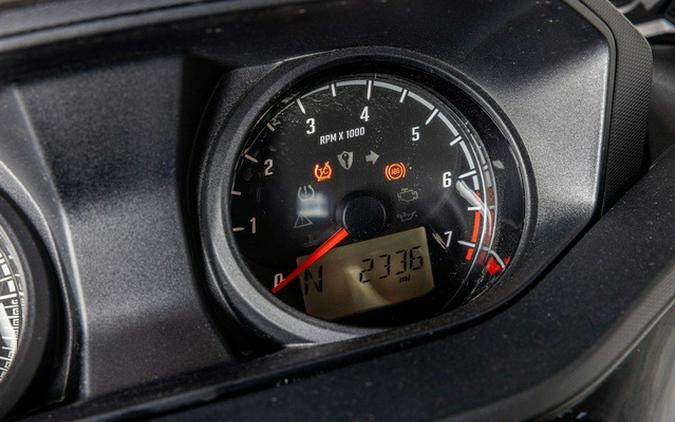 2023 Indian Challenger Dark Horse Titanium Smoke