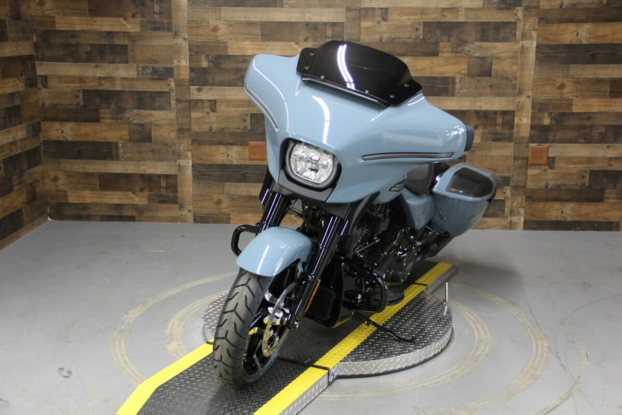 2024 Harley-Davidson Street Glide® Sharkskin Blue - Black Finish