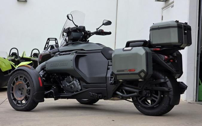 2025 Can-Am® Canyon Redrock