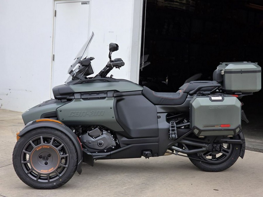 2025 Can-Am® Canyon Redrock