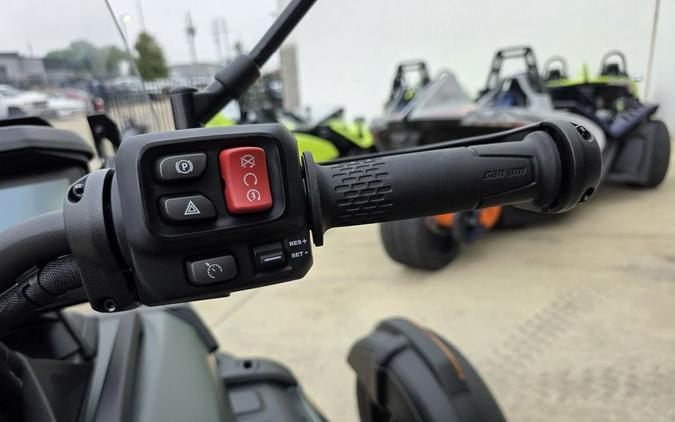 2025 Can-Am® Canyon Redrock