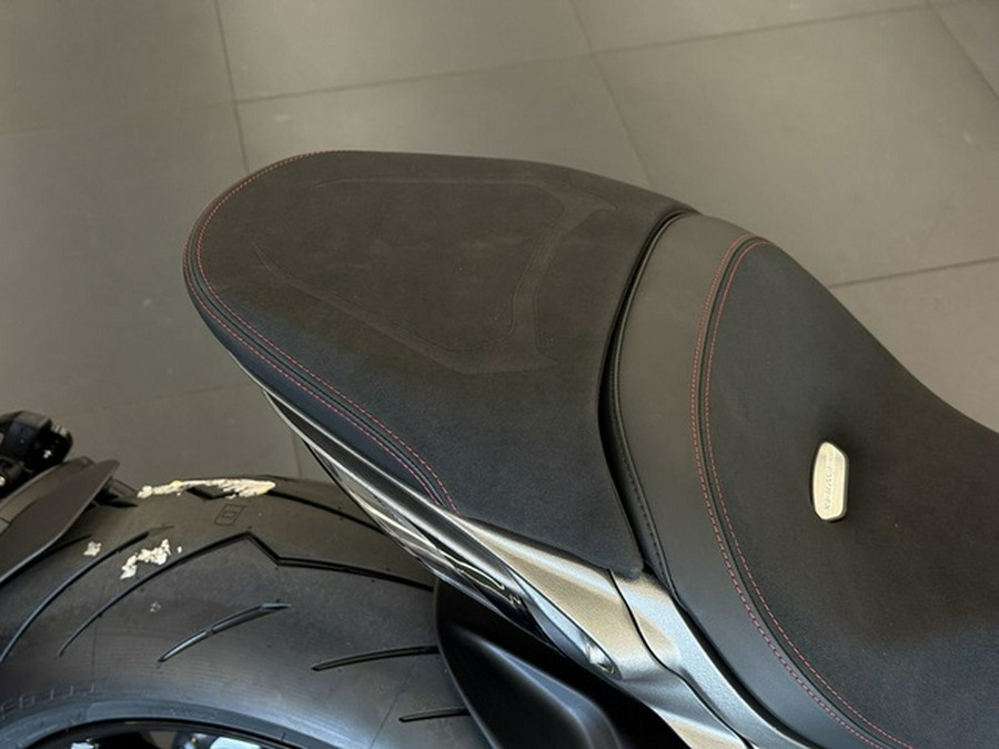 2026 Ducati Xdiavel V4 Black Lava