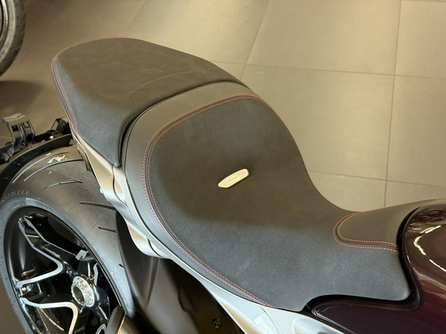 2026 Ducati Xdiavel V4 Black Lava