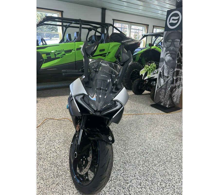 2026 CFMOTO SS 675