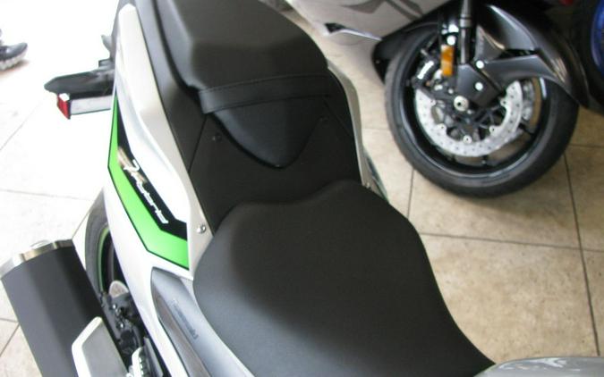 2024 Kawasaki Z7 Hybrid ABS