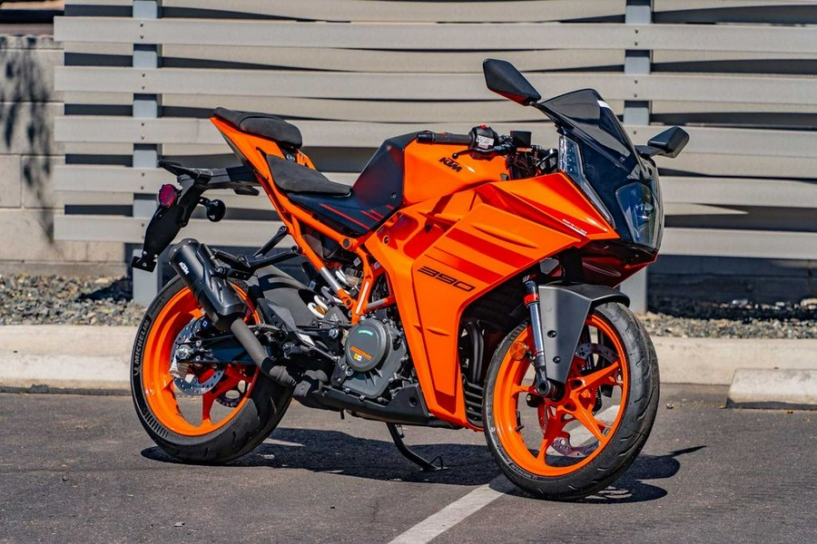 2024 KTM RC 390