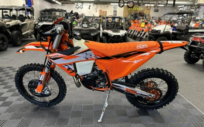 2024 KTM 300 XC-W Hardenduro