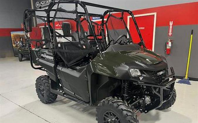 2025 Honda Pioneer 700-4 Deluxe