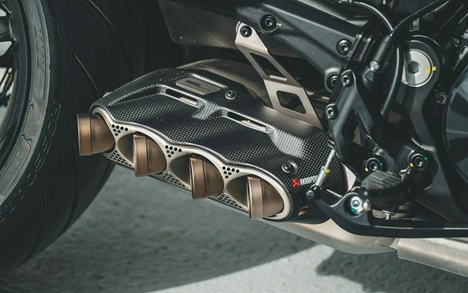 2026 Ducati Xdiavel V4 Burning Red