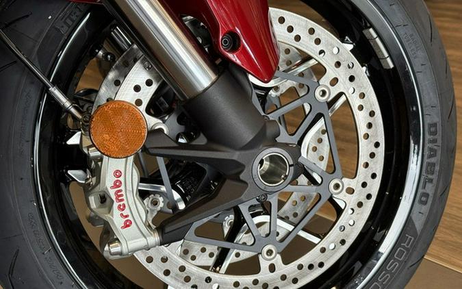 2026 Ducati Xdiavel V4 Burning Red