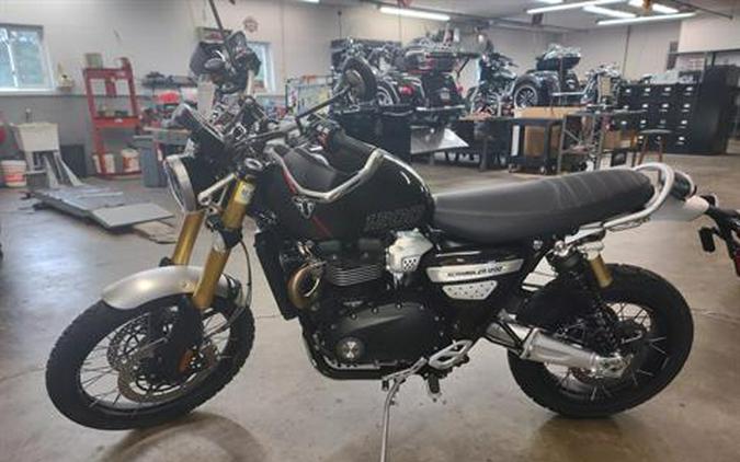 2025 Triumph Scrambler 1200 XE