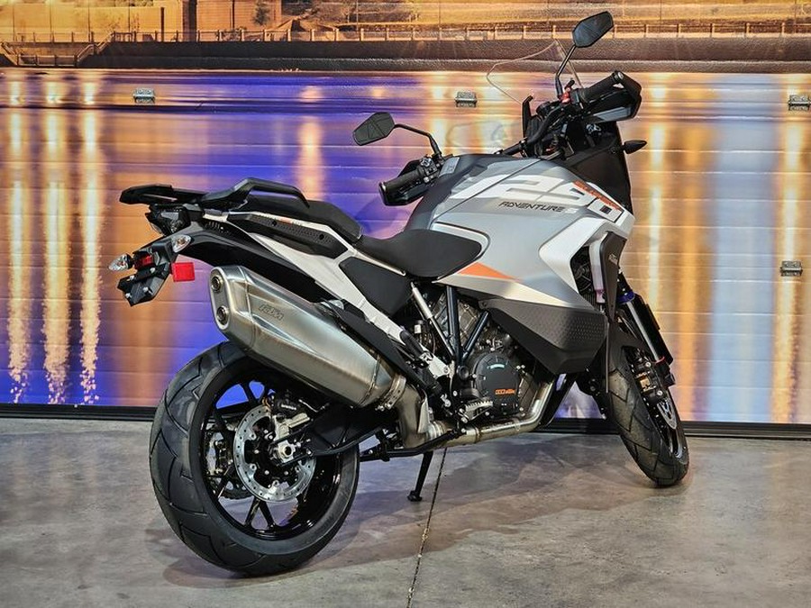 2024 KTM 1290 Super Adventure S