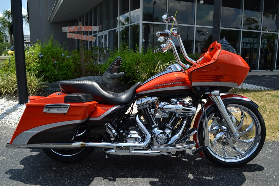 2009 Harley-Davidson CVO™ Road Glide® - FLTRSE3