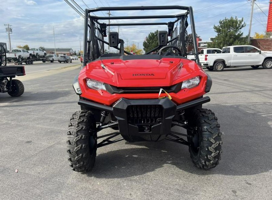 2025 Honda® Pioneer 1000-5 Deluxe