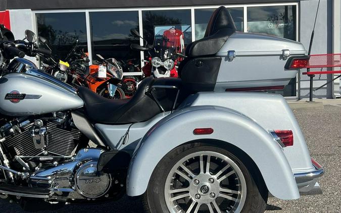 2023 Harley-Davidson FLHTCUTG - Tri Glide Ultra