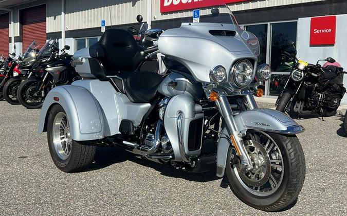 2023 Harley-Davidson FLHTCUTG - Tri Glide Ultra