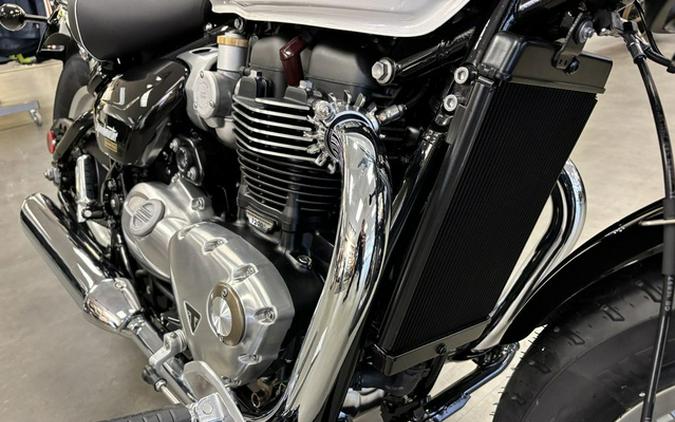 2026 Triumph Bonneville Speedmaster Sapphire Black