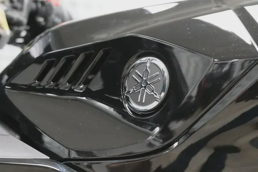 2026 YAMAHA YZFR3 ABS